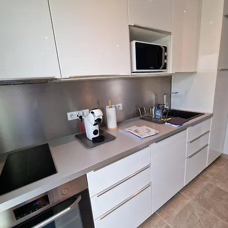 Apartment Au Douni - Jacuzzi, Jardin, Parking Couvert Et Bureau Equipe