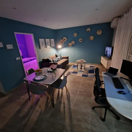 Au Douni - Jacuzzi, Jardin, Parking Couvert Et Bureau Equipe