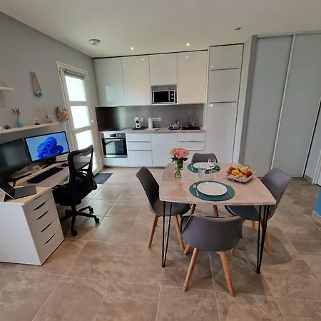 Apartment Au Douni - Jacuzzi, Jardin, Parking Couvert Et Bureau Equipe Aubais