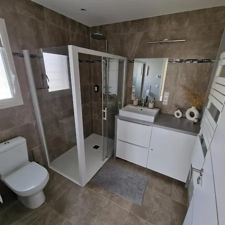 Apartment Au Douni - Jacuzzi, Jardin, Parking Couvert Et Bureau Equipe